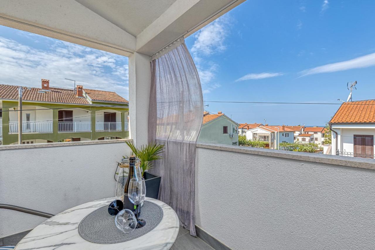 Apartments Hrestak Poreč Extérieur photo