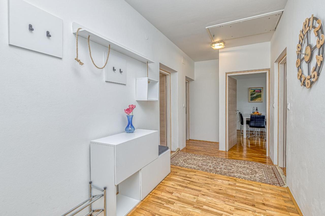 Apartments Hrestak Poreč Extérieur photo